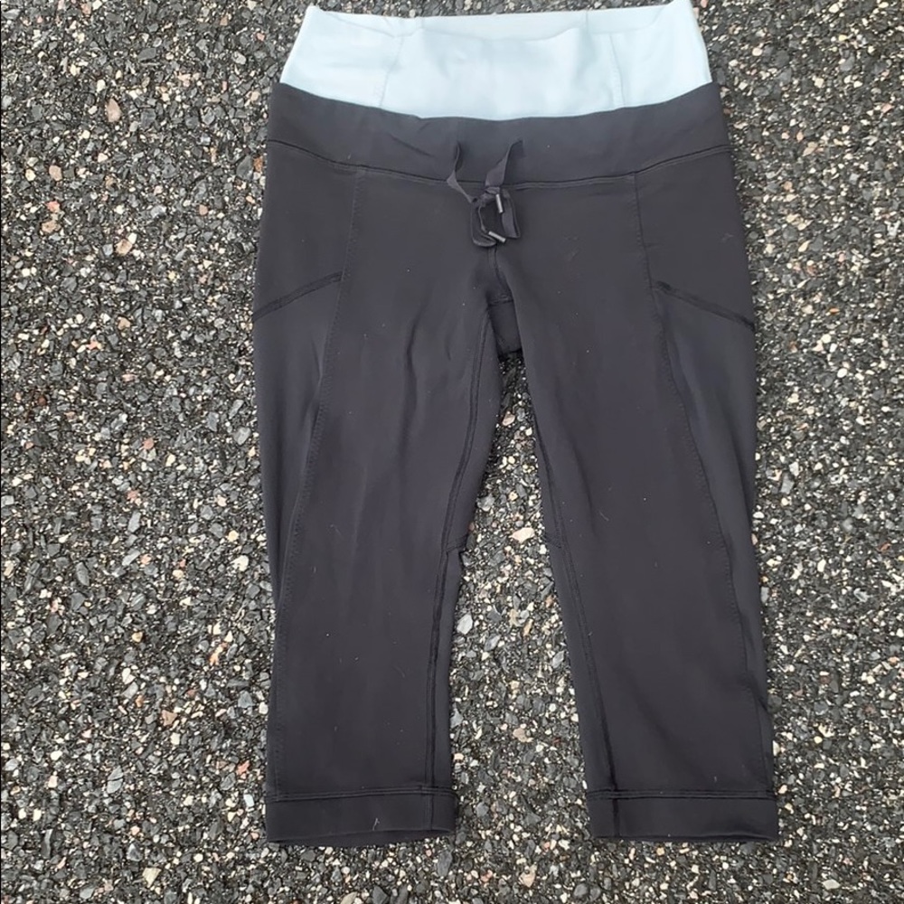 Lululemon Cropped Pants Size 8